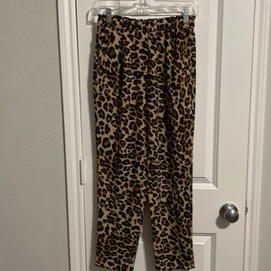 H&M pants size 2 new never wear